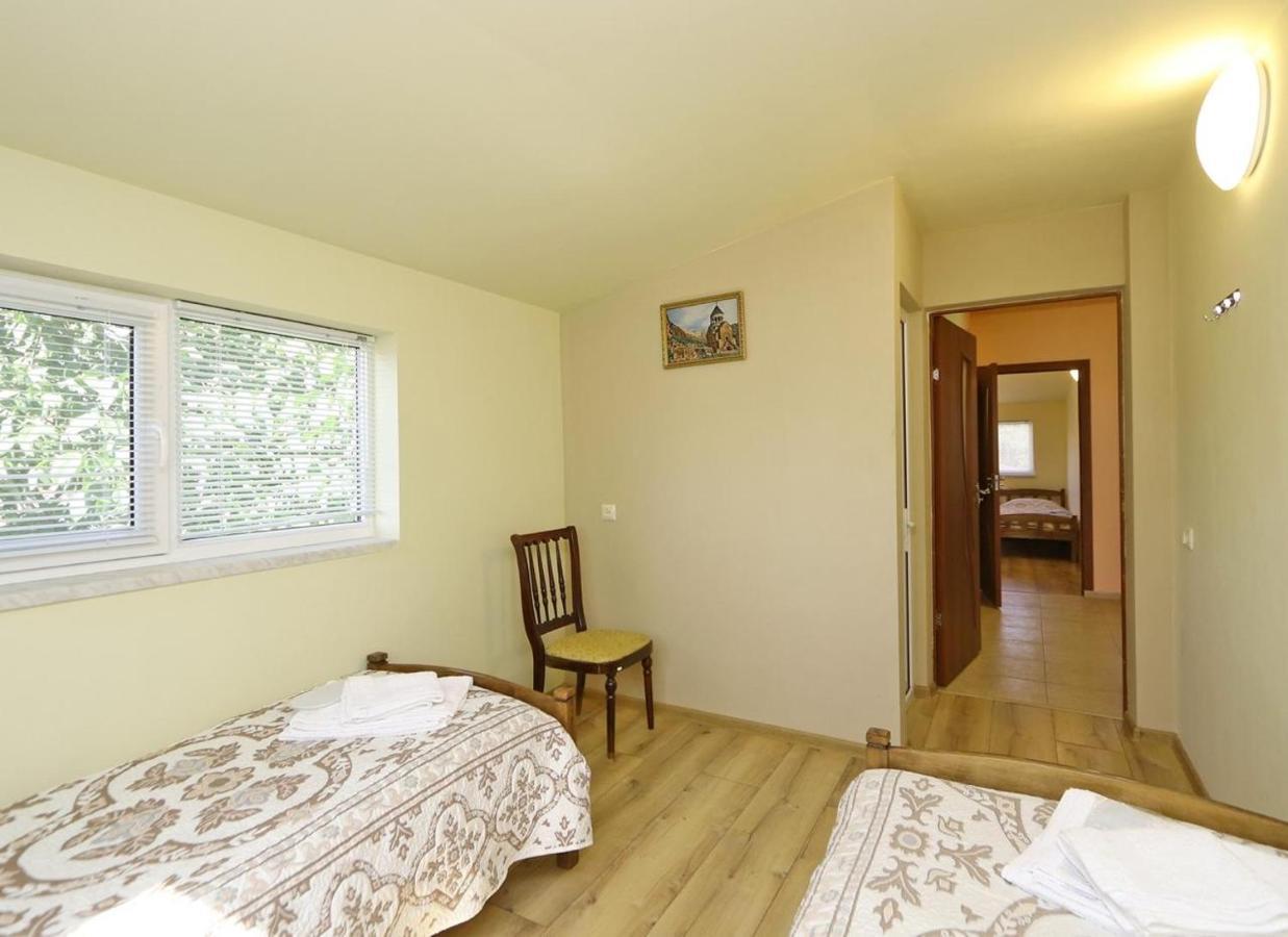 Commune Hotel غارني المظهر الخارجي الصورة