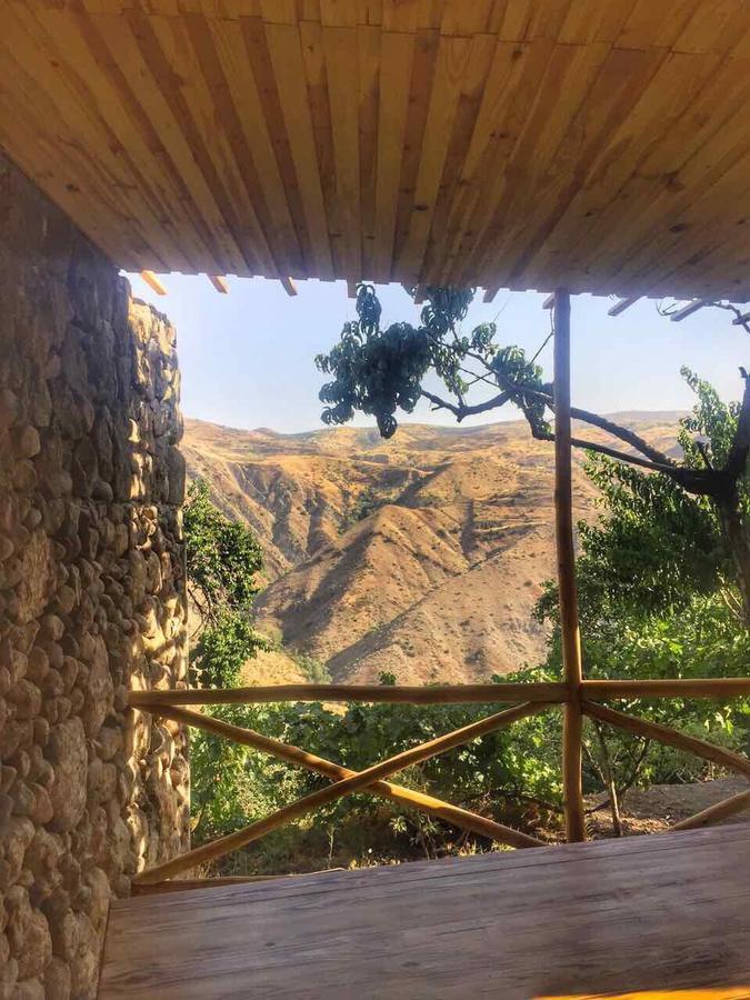 Commune Hotel غارني المظهر الخارجي الصورة