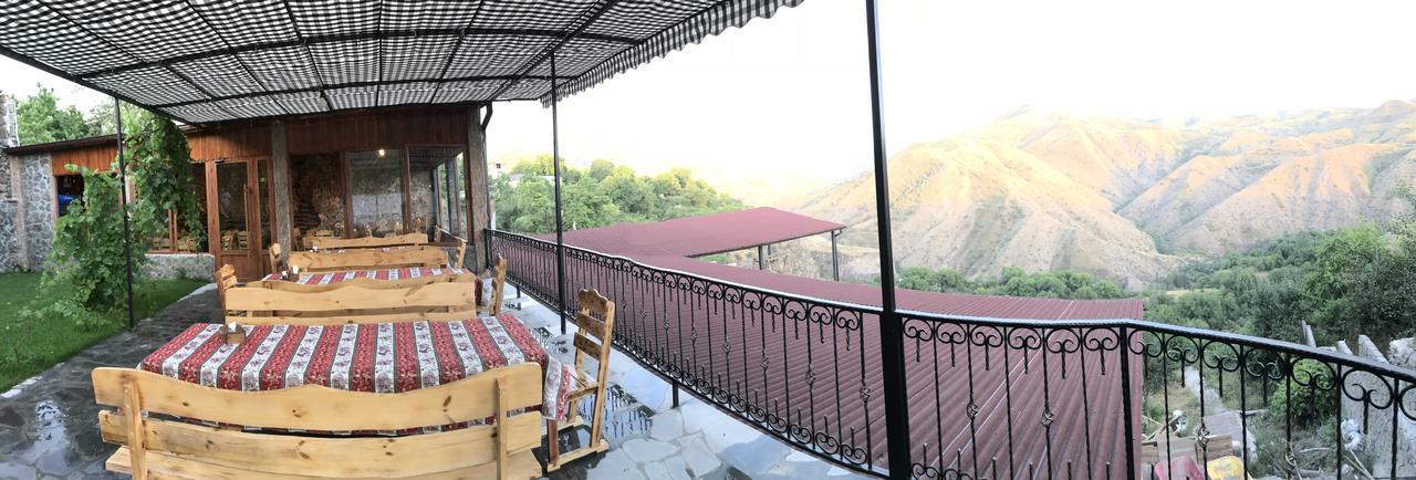 Commune Hotel غارني المظهر الخارجي الصورة