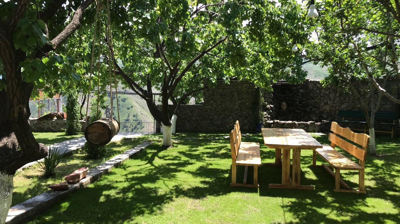 Commune Hotel غارني المظهر الخارجي الصورة